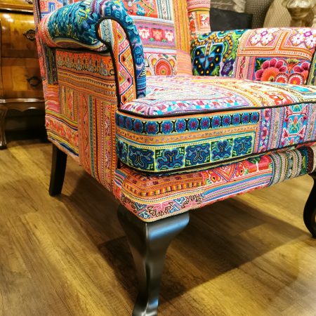 #siangthaiandsons #siangthai1952 #curtain #sheer #romanblind #rollerblind #drape #drapery #upholstery #tassel #tieback #trimming #embroidery #sofa #furniture #furnishing #refurbishment #madetoorder #custommade #homeimprovement #luxurycurtain #luxurydesign #interiordesign #decoration #homedecor #tapestry #carpet